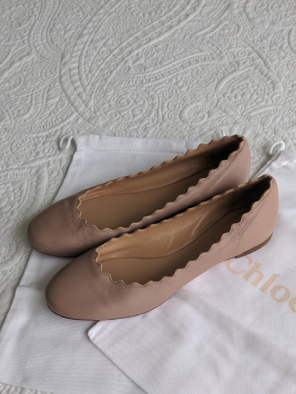 CHLOÉ Lauren Scalloped Leather Ballet Flats